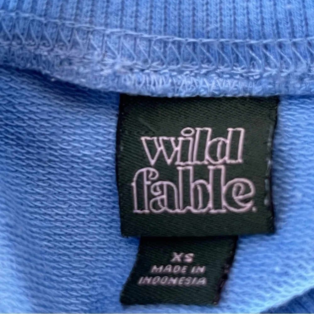 Wild Fable Oversized Soft Blue Tie Dye Long Sleeve Crew Cropped Sweatshirt XS - Picture 8 of 9